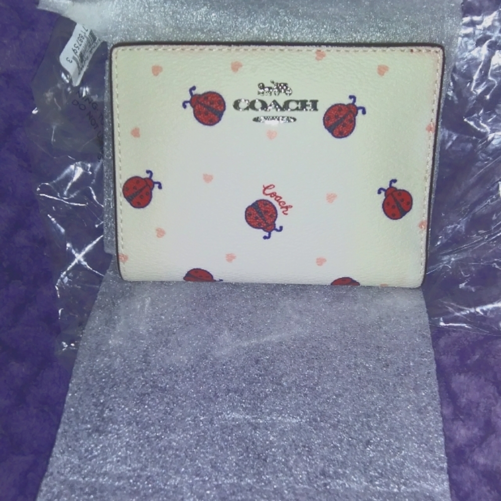 *BNWT*COACH LADYBUG WALLET
